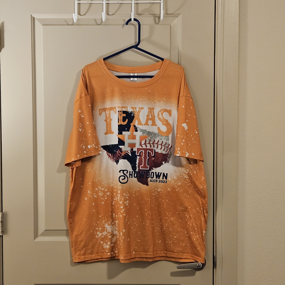 Texas Showdown Kids Orange T-Shirt